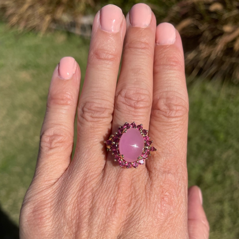 14k Gold, Pink Jade & Ruby Ring - Picture 6 of 8